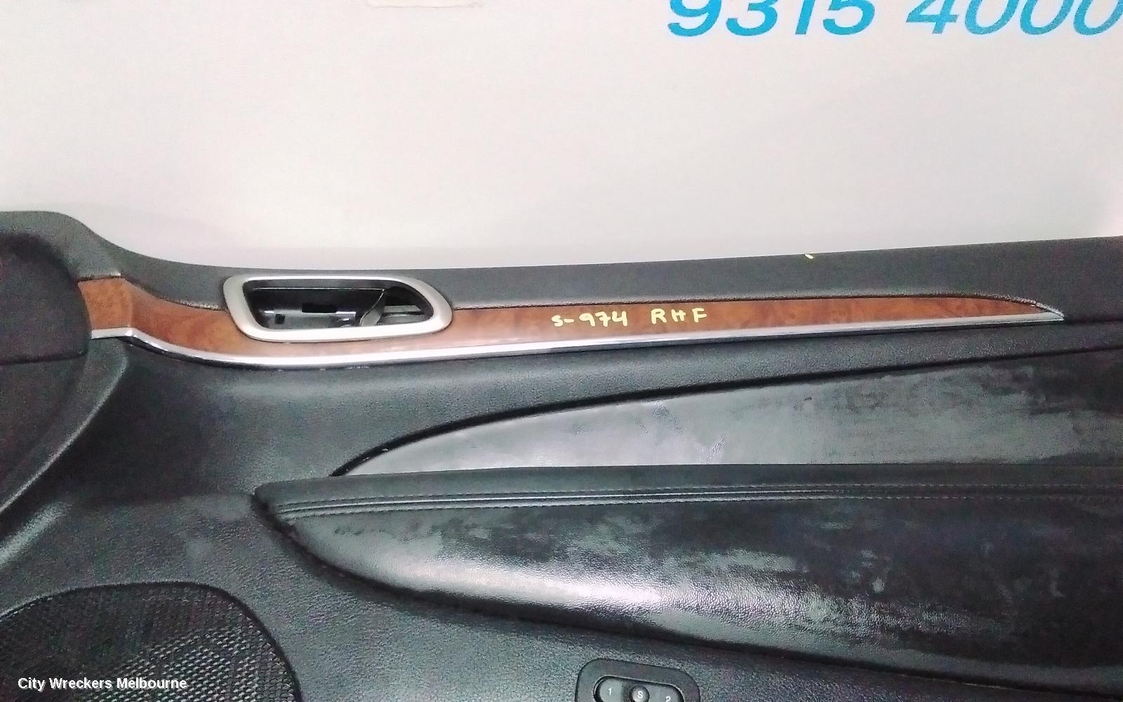 JEEP GRANDCHEROKEE DOOR TRIM, RH FRONT, WK, LEATHER, 10/2010 ONWARDS - Image 3