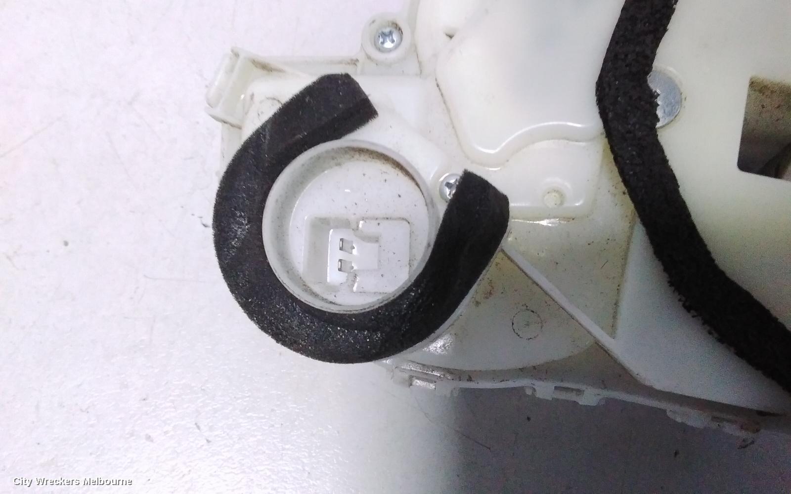 SUZUKI VITARA DOOR/BOOT/GATE LOCK, LEFT REAR DOOR LOCK, VITARA, LY (VIN TSM), 06/2015 ONWARDS - Image 2