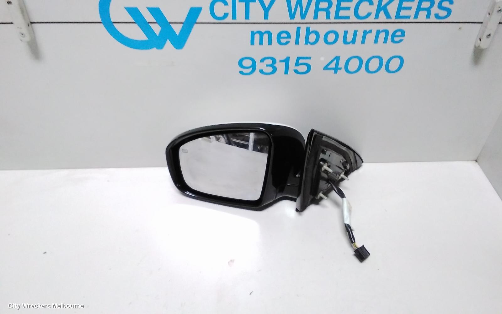NISSAN PATHFINDER LEFT DOOR MIRROR, R52, ST-L, HEATED, NON MEMORY TYPE, 10/2013 - 11/2016 - Image 1