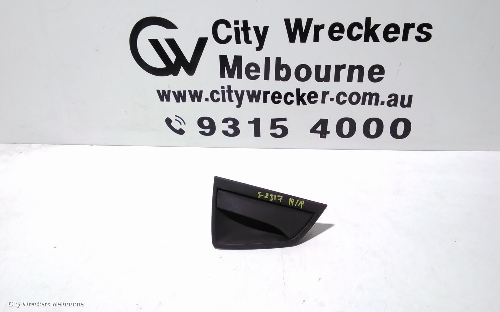 ALFA ROMEO GIULIETTA DOOR HANDLE, OUTER, RH REAR, 940 SERIES, 01/2011 ONWARDS - Image 1
