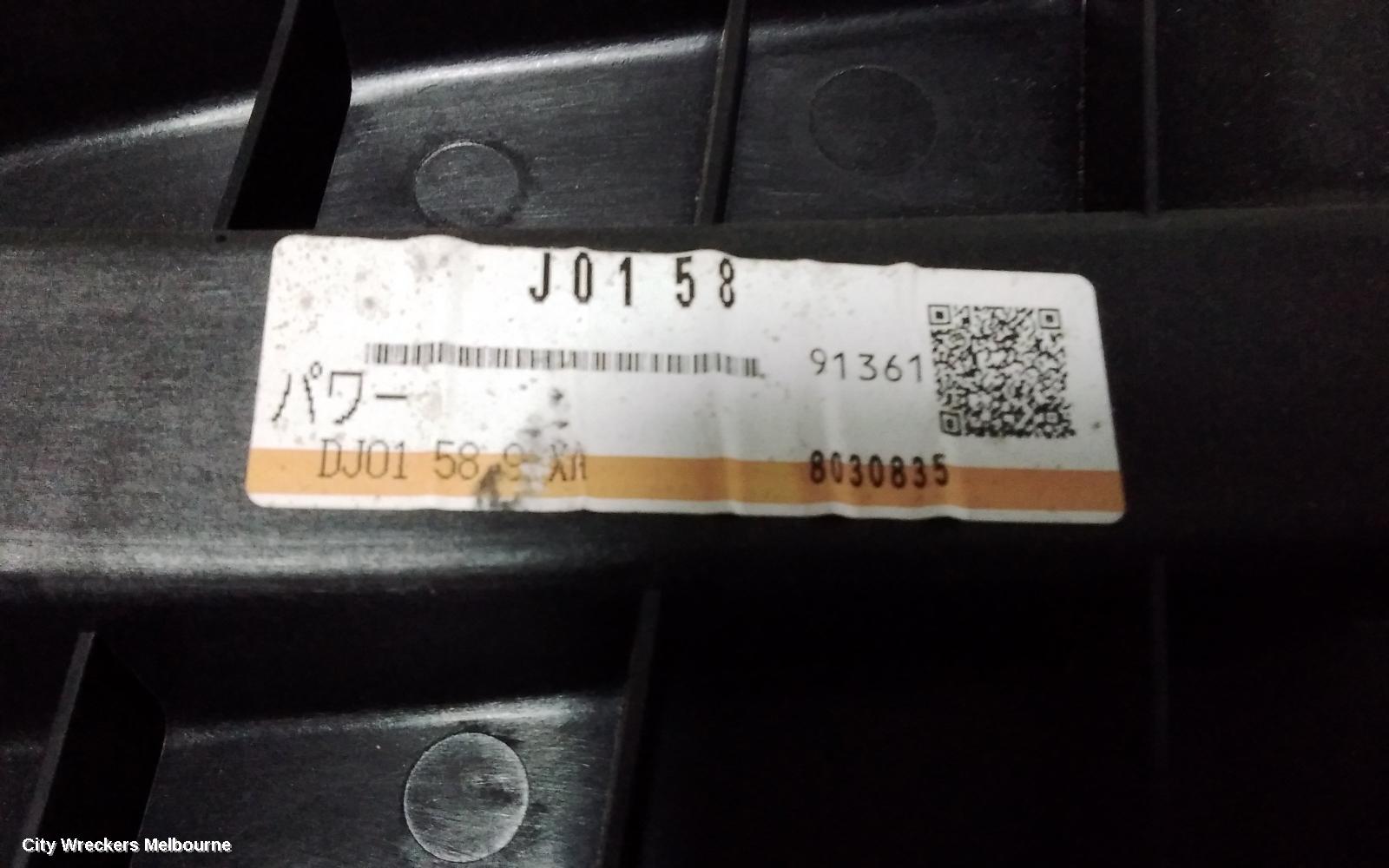 MAZDA 2 RIGHT FRONT WINDOW REG/MOTOR, DE SERIES, POWER, 5DR HATCH, 09/2007 - 09/2014 - Image 2