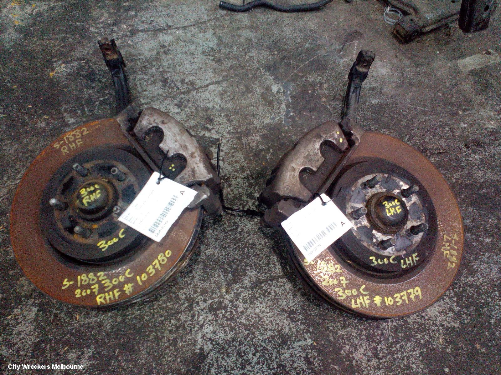 CHRYSLER 300C RIGHT FRONT HUB ASSEMBLY, ABS TYPE, 11/2005 - 12/2011 - Image 3