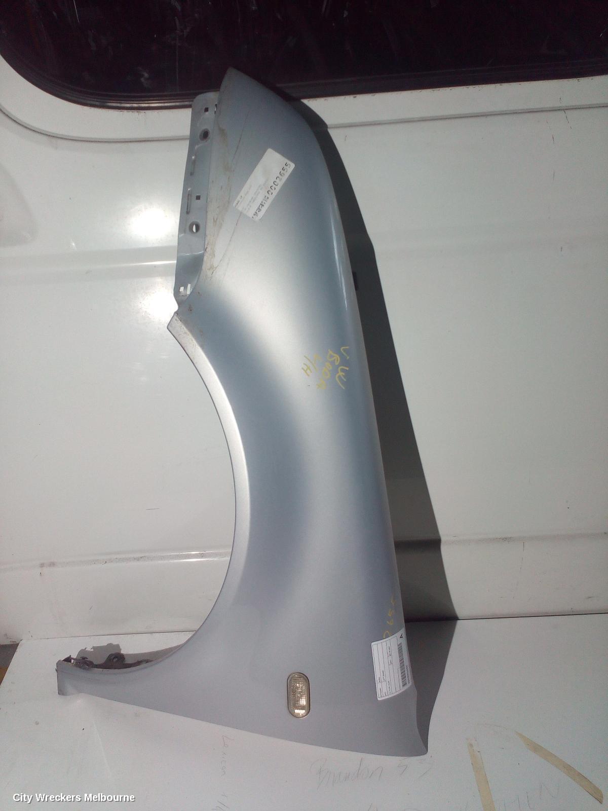 VOLKSWAGEN BORA LEFT GUARD, 1J, 12/1999 - 12/2005 - Image 2