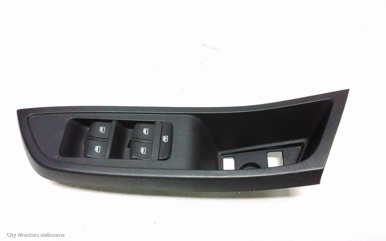 MG MG3 PWR DR WIND SWITCH, RH FRONT (MASTER SWITCH), SZP1, 07/2016 ONWARDS - Image 1