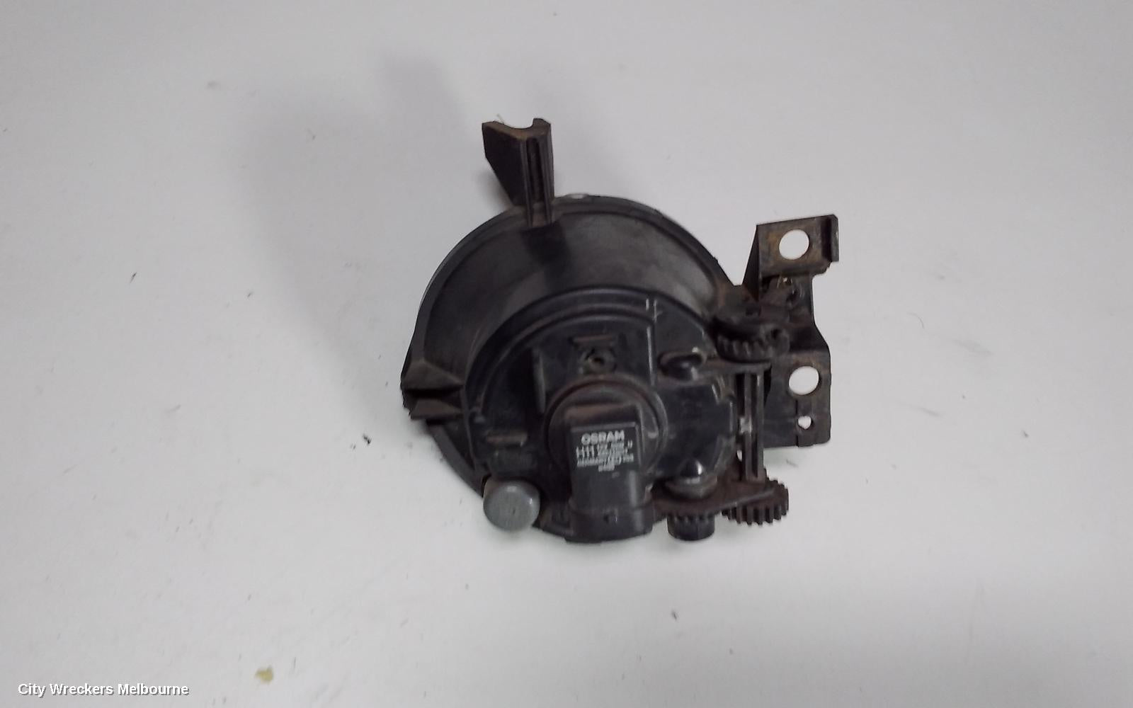 VOLKSWAGEN TOUAREG LEFT INDICATOR/FOG/SIDE, BUMPER FOGLAMP, 09/2003 - 12/2010 - Image 2