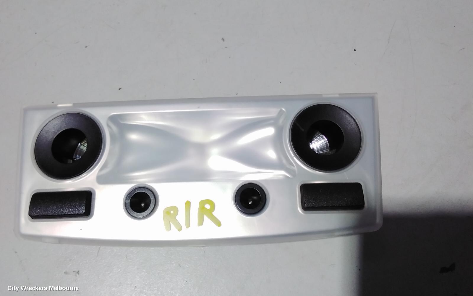 BMW 5 SERIES COURTESY LIGHT, E60 10/2003 - 04/2010 - Image 3