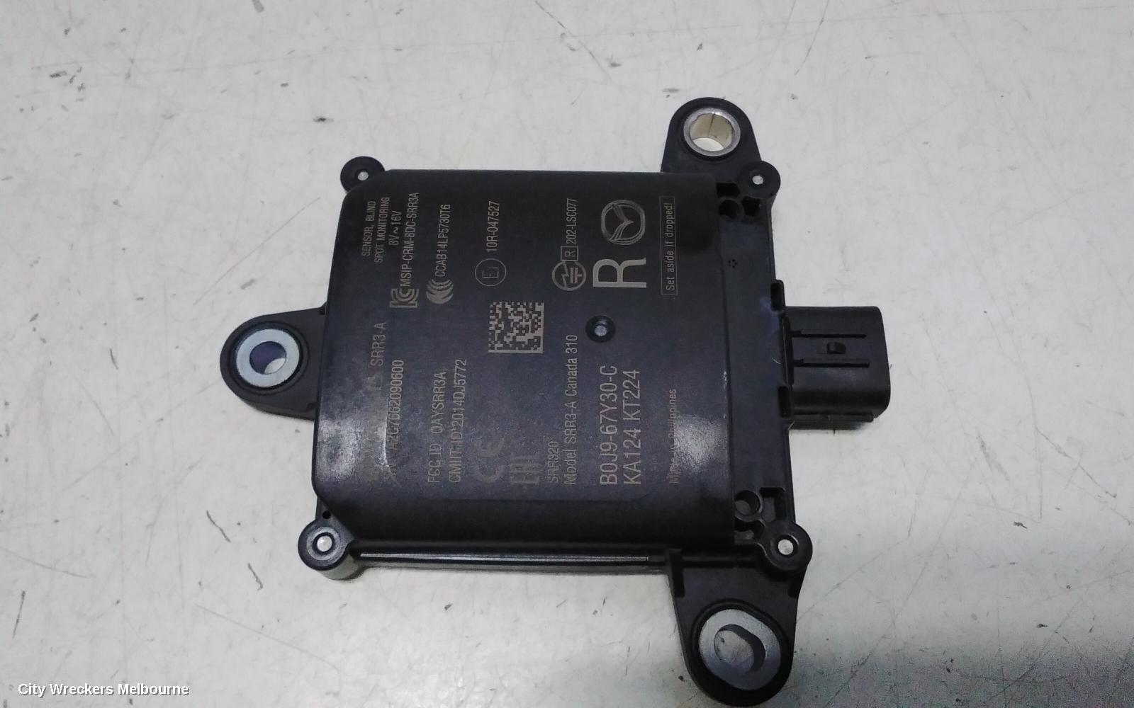 MAZDA 3 REVERSE CAMERA, BLIND SPOT MONITOR SENSOR (RH REAR BEHIND BUMPER), BP, 03/2019 ONWARDS - Image 3