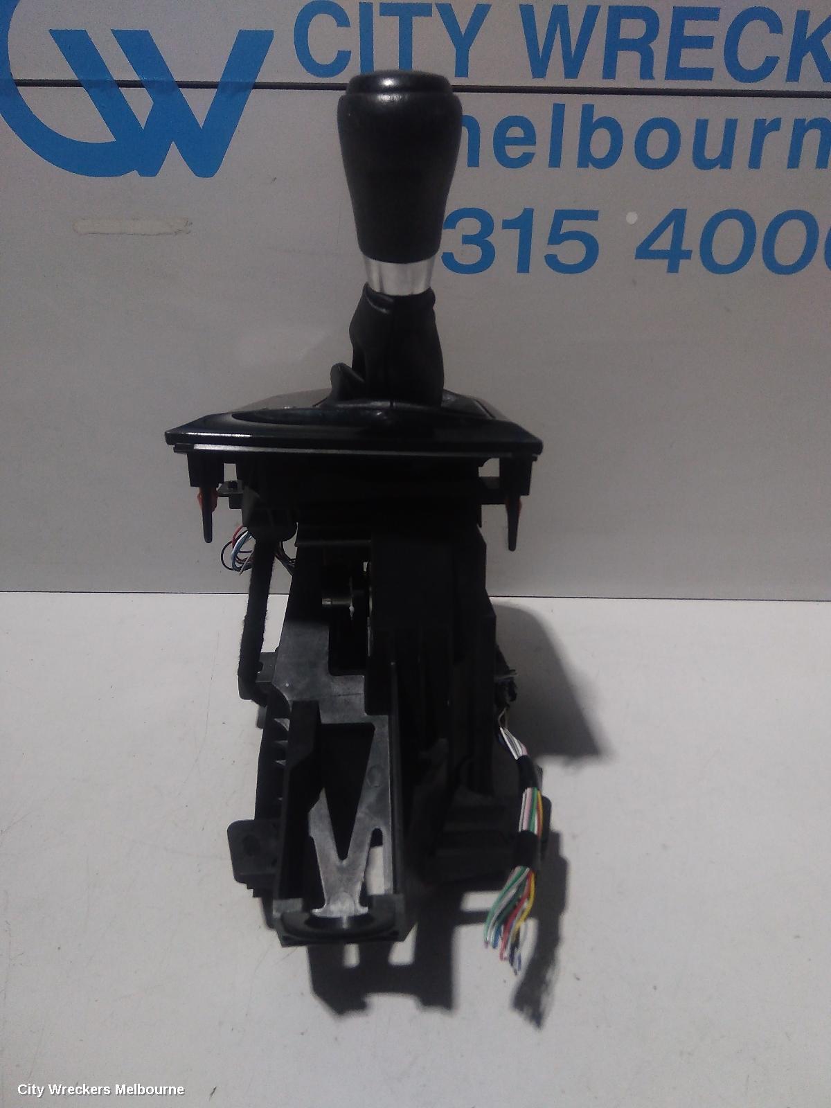 TOYOTA COROLLA GEAR STICK/SHIFTER, AUTO T/M, ZRE182R, 10/2012 - 06/2018 - Image 3