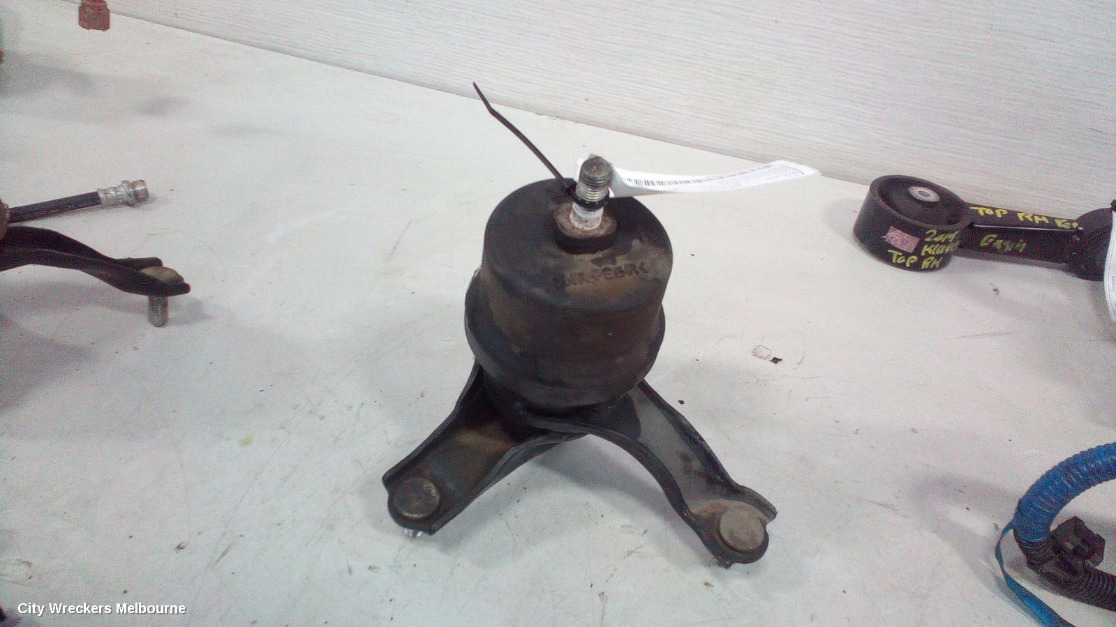 TOYOTA KLUGER MOUNT, ENGINE MOUNT, LEFT, PETROL, 3.5, 2GR-FE, GSU40-GSU45, 05/2007 - 02/2014 - Image 2