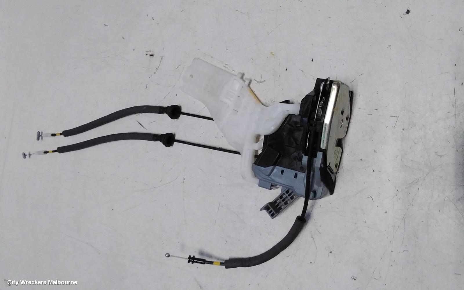 KIA SORENTO DOOR/BOOT/GATE LOCK, RIGHT REAR DOOR LOCK, UM, 03/2015 - 01/2020 - Image 2