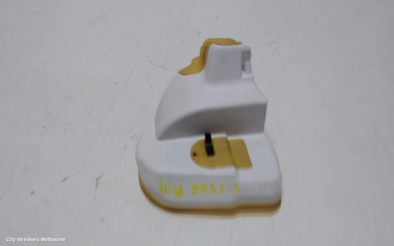 VOLKSWAGEN CADDY DOOR/BOOT/GATE LOCK, LEFT REAR DOOR SLIDING LOCK, 2K, 12/2004 - 06/2015 - Image 2