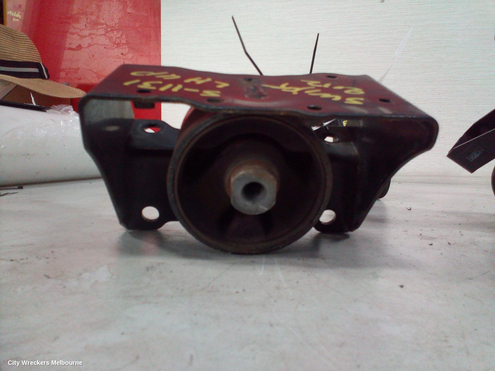 SUZUKI SWIFT MOUNT, FZ, 02/2011 - 03/2017 - Image 2