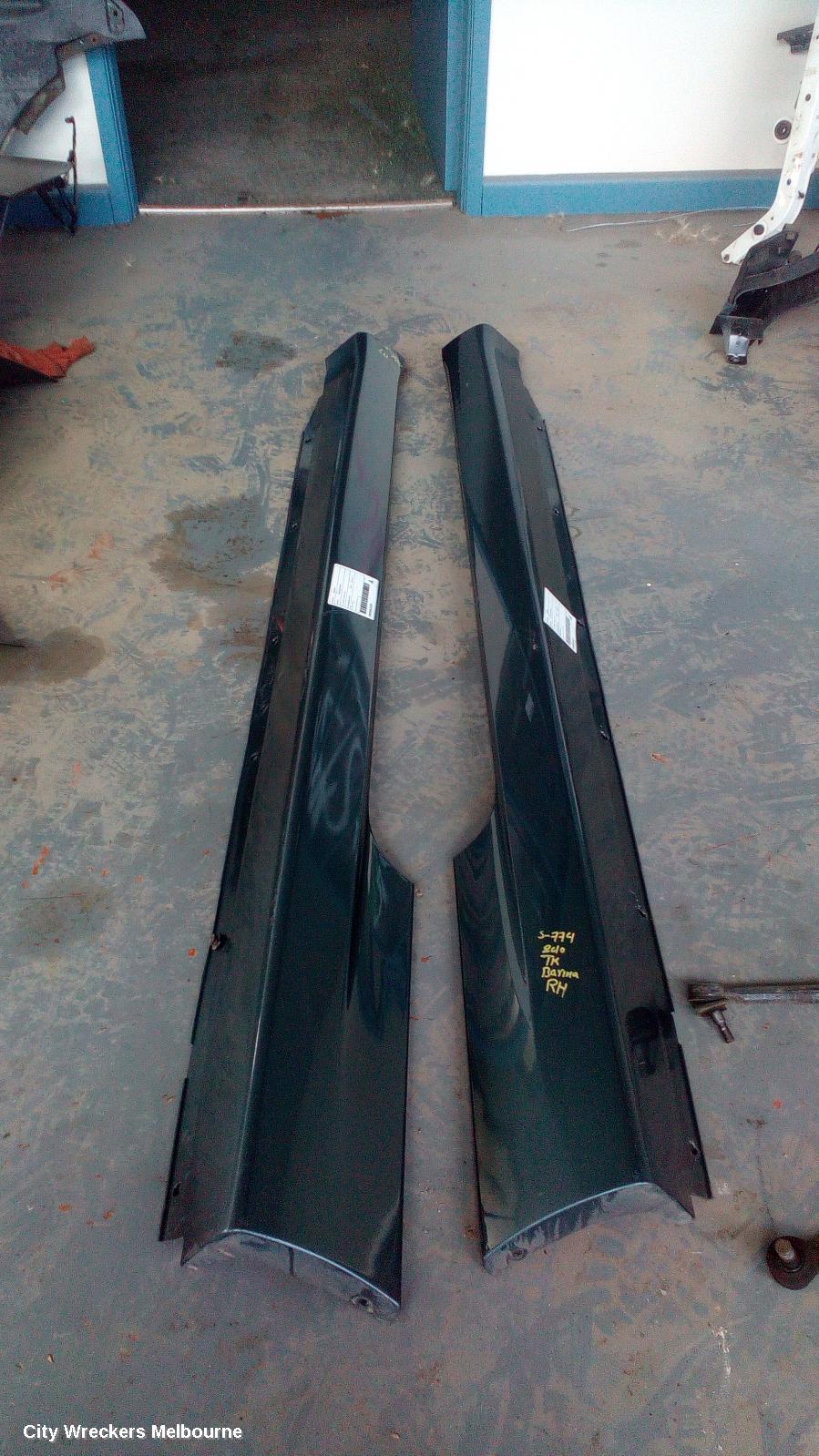 HOLDEN BARINA SIDE STEP/SKIRT, TK, RH SIDE, 12/2005 - 12/2012 - Image 2