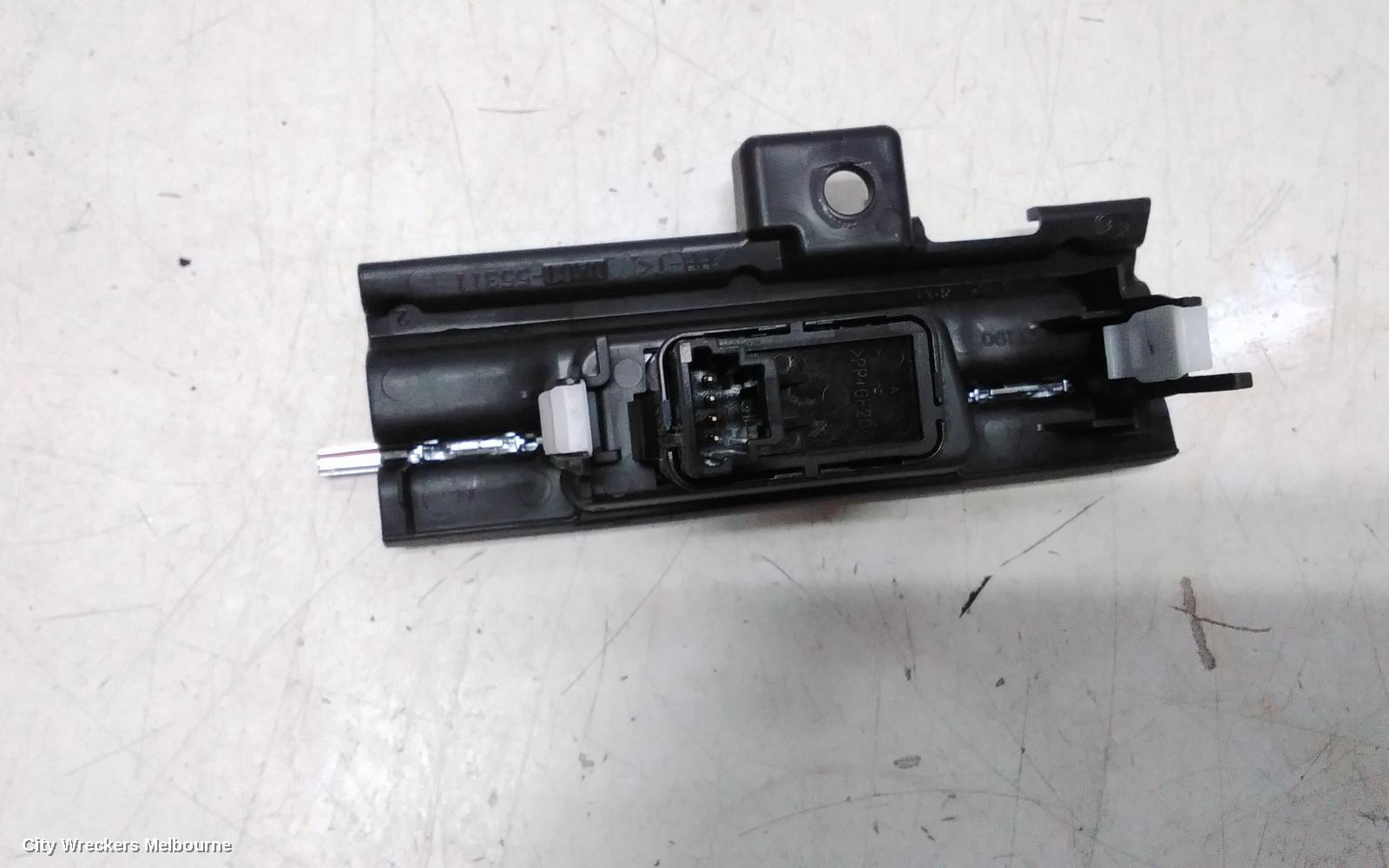 MAZDA 2, DJ/DL, 10/2014 ONWARDS, HAZARD SWITCH: 113484 - Image 2