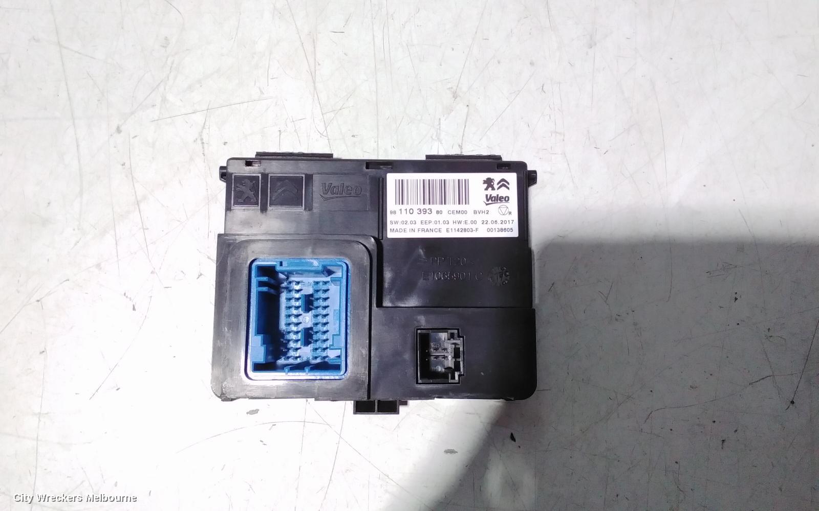 PEUGEOT 308, T9, 10/2014 - 05/2021, CLIMATE CONTROL MODULE – VALEO – 98110393: 101195 - Image 3