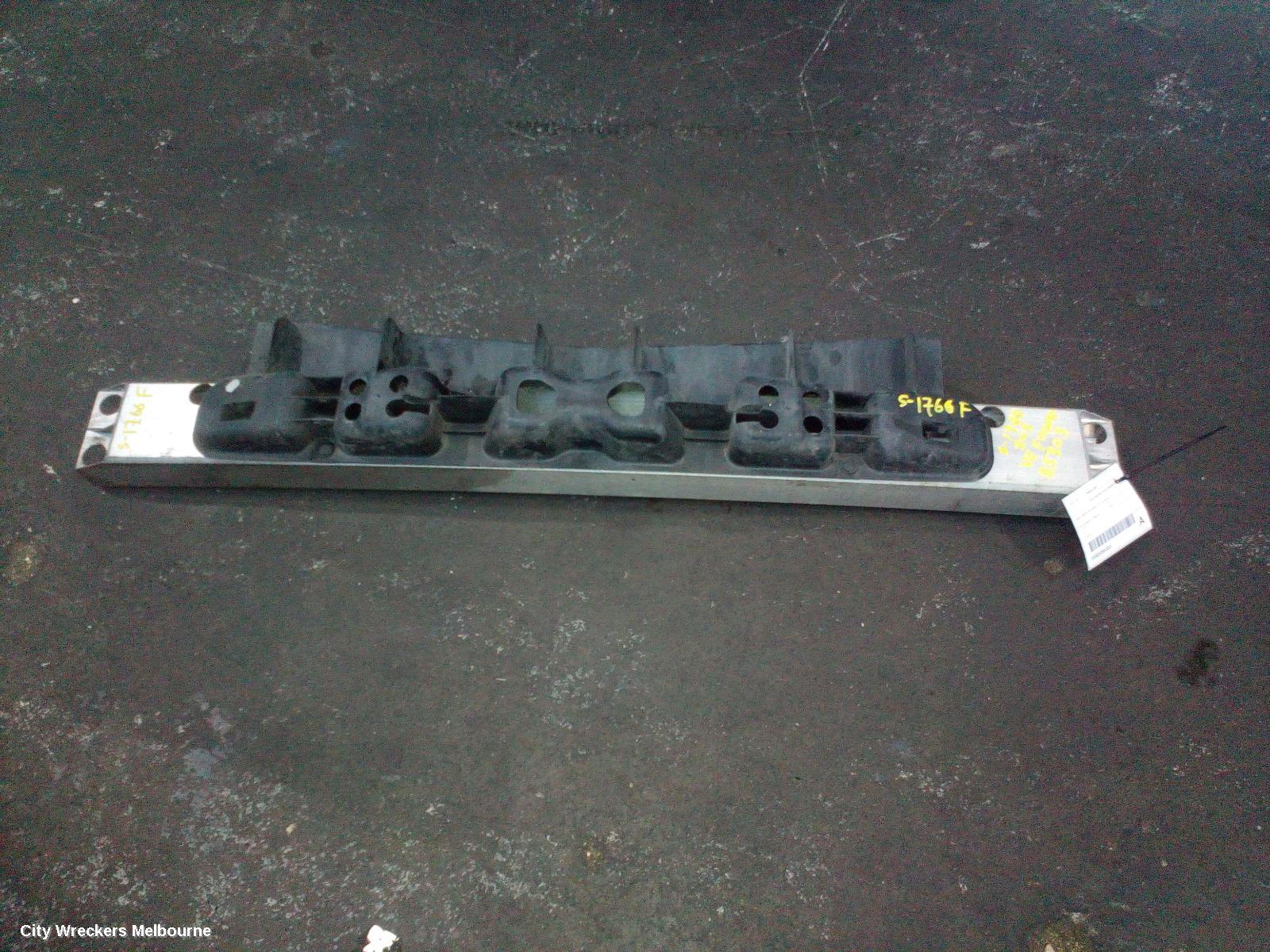 HOLDEN COMMODORE F/BAR REINFORC/BRACK, MAIN REINFORCEMENT, VE-VF, 08/2006 - 12/2017 - Image 1