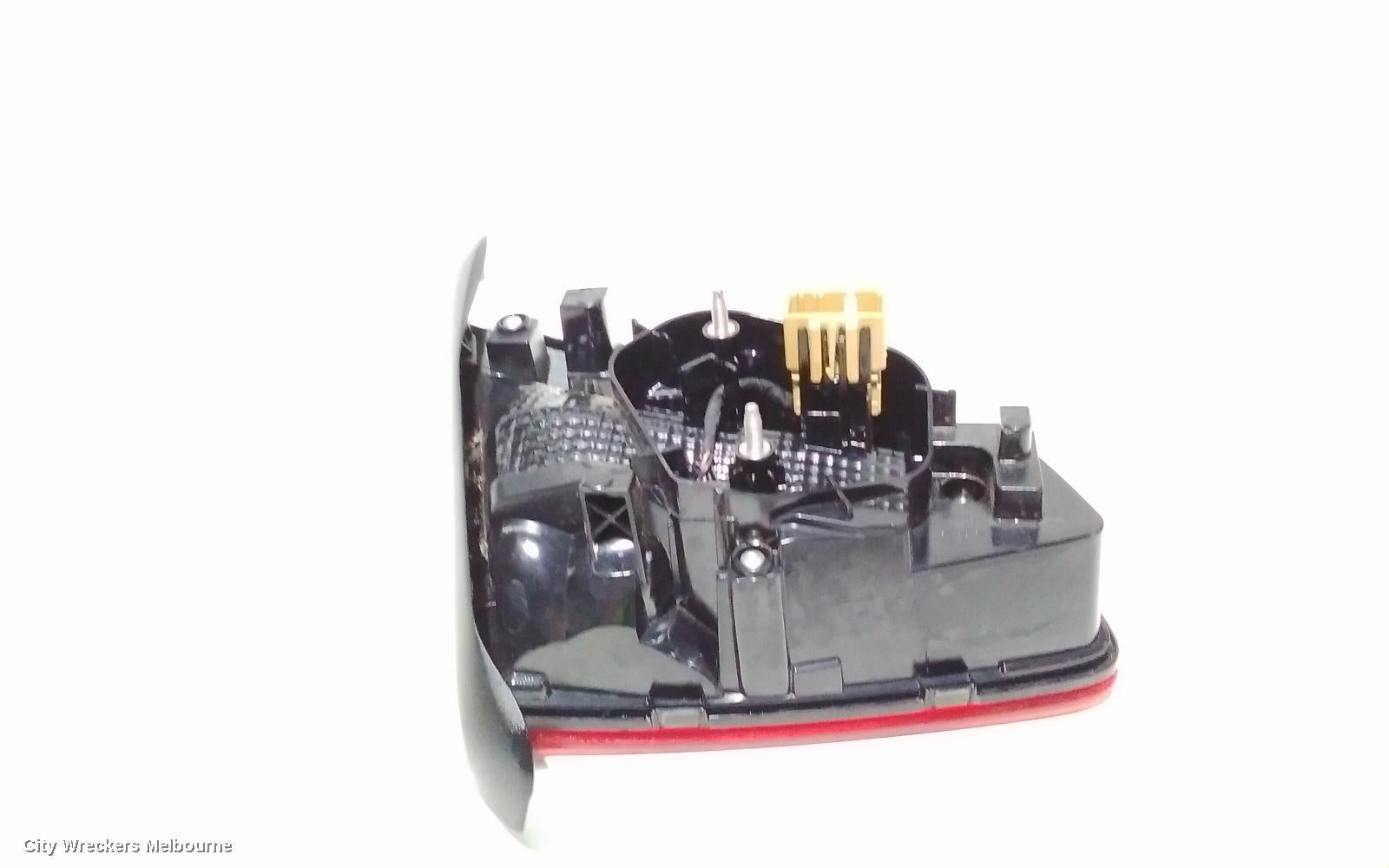 VOLKSWAGEN PASSAT REAR GARNISH, BOOTLID LAMP (RH SIDE), B8/MK7, 06/2015 - 10/2019 - Image 3