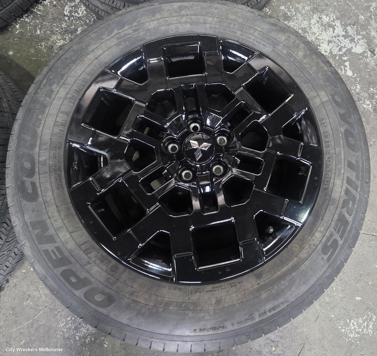 MITSUBISHI OUTLANDER WHEEL MAG, FACTORY, 18X7.5IN, MULTISPOKE, HIGH GLOSS BLACK, ZM, 01/2025 ONWARDS - Image 1