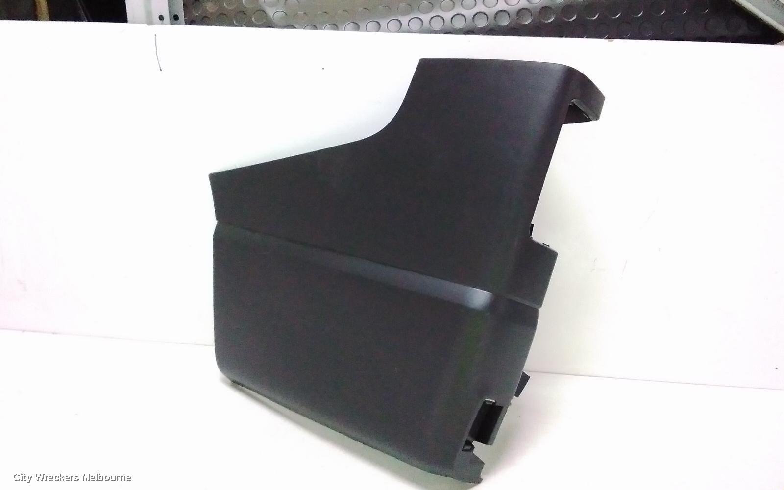 RENAULT TRAFIC REAR BUMPER, BUMPER BAR (LH SIDE), BLACK, X82, 01/2015 ONWARDS - Image 1