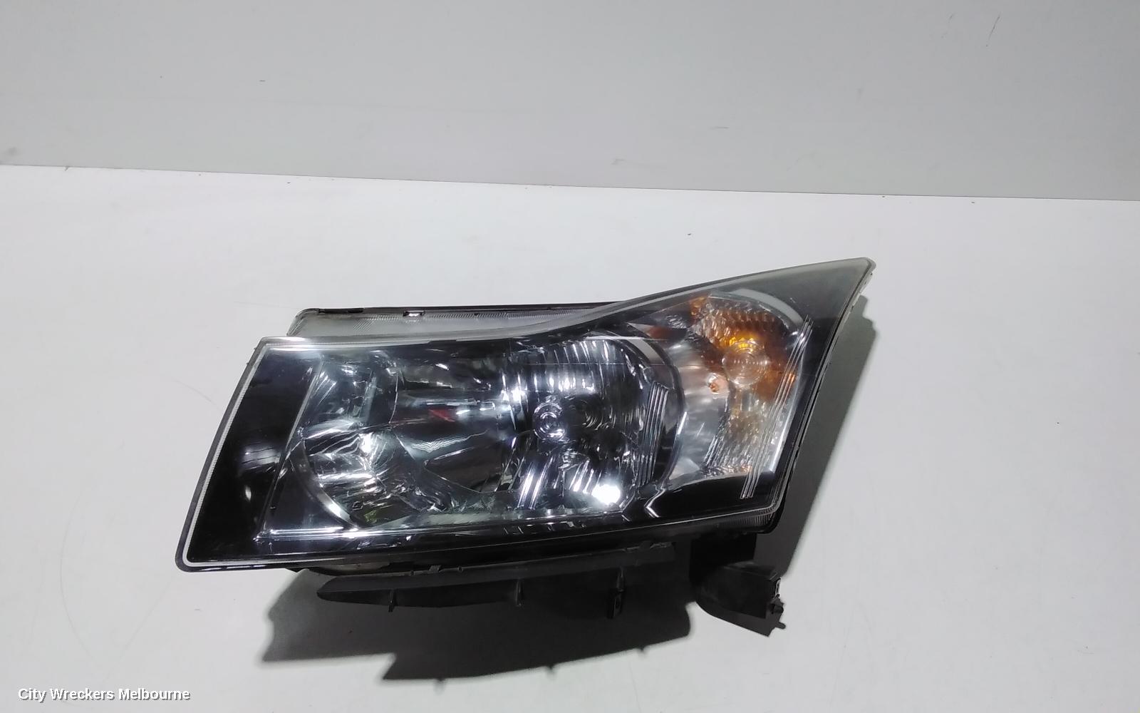 HOLDEN CRUZE LEFT HEADLAMP, JG, 03/2009 - 02/2011 - Image 2