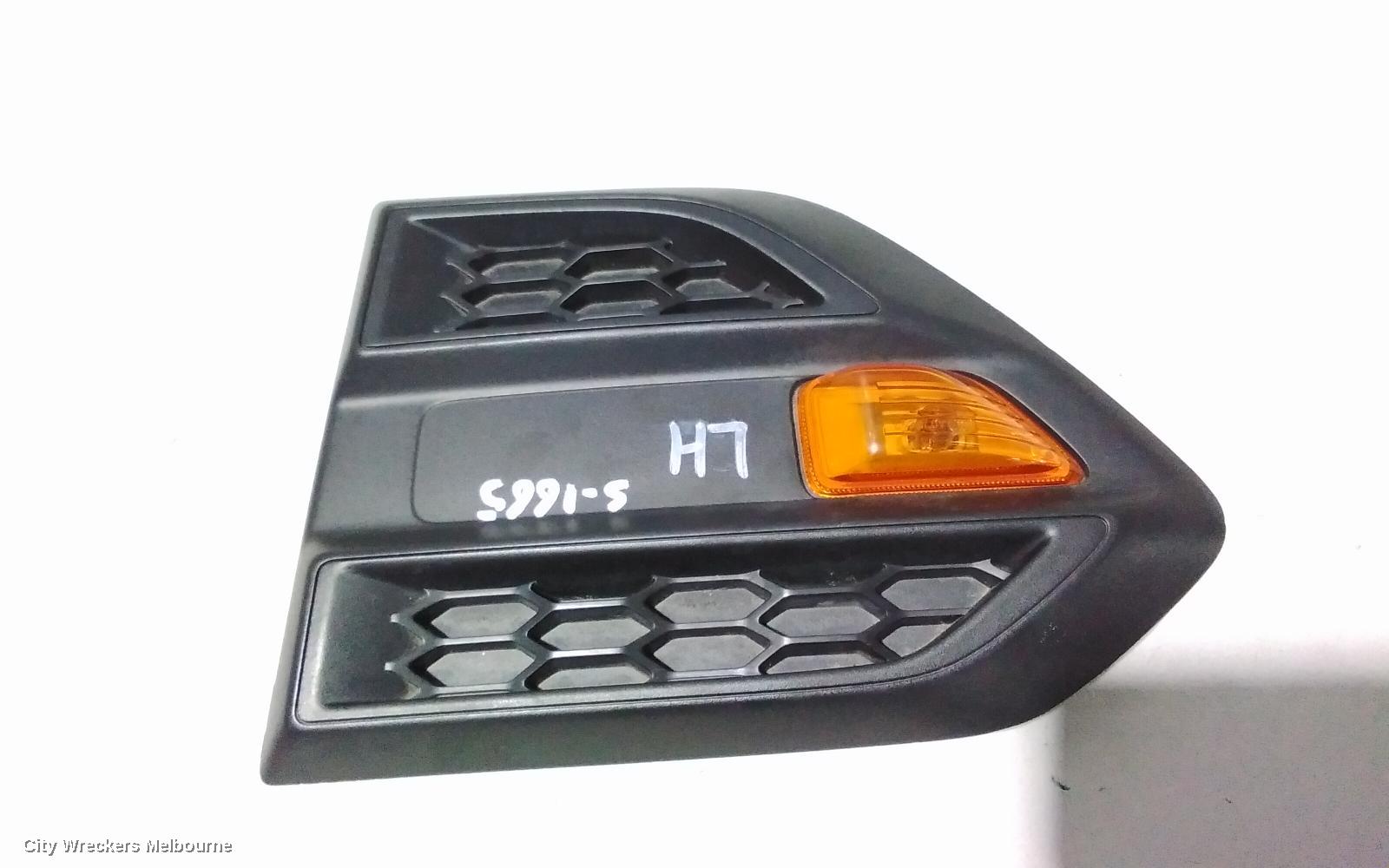 FORD RANGER LEFT INDICATOR/FOG/SIDE, GUARD VENT, W/ REPEATER LAMP, PX SERIES 2-3, 06/2015 ONWARDS - Image 2