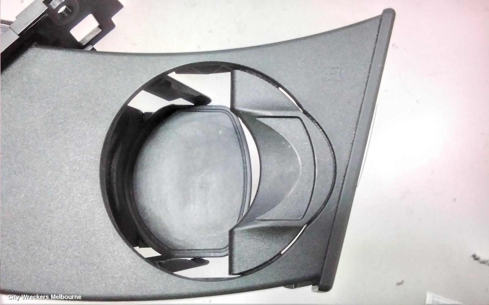BMW 3 SERIES, E90, 03/2005 - 12/2013, CUPHOLDER RIGHT (DRIVER SIDE) - TESTED WORKS: 78866 - Image 3