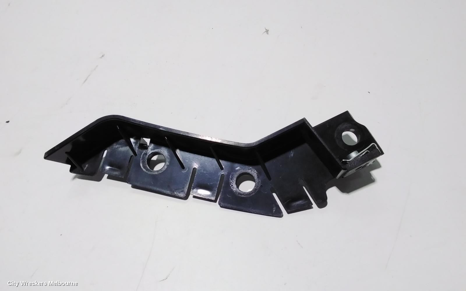 LAND ROVER DISCOVERY SPORT, L550, 01/2015 ONWARDS, RHF BAR RETAINER / BRACKET: 87787 - Image 2