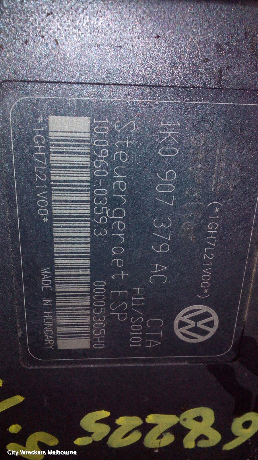 VOLKSWAGEN EOS ABS PUMP/MODULATOR, 1F, ON MOTOR P/N 1K0614517AF, ON MODULE P/N 1K0907379AC, 02/2007 - 04/2011 - Image 3