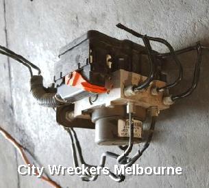 NISSAN MURANO ABS PUMP/MODULATOR, Z51, 05/2010 - 12/2014 - Image 2