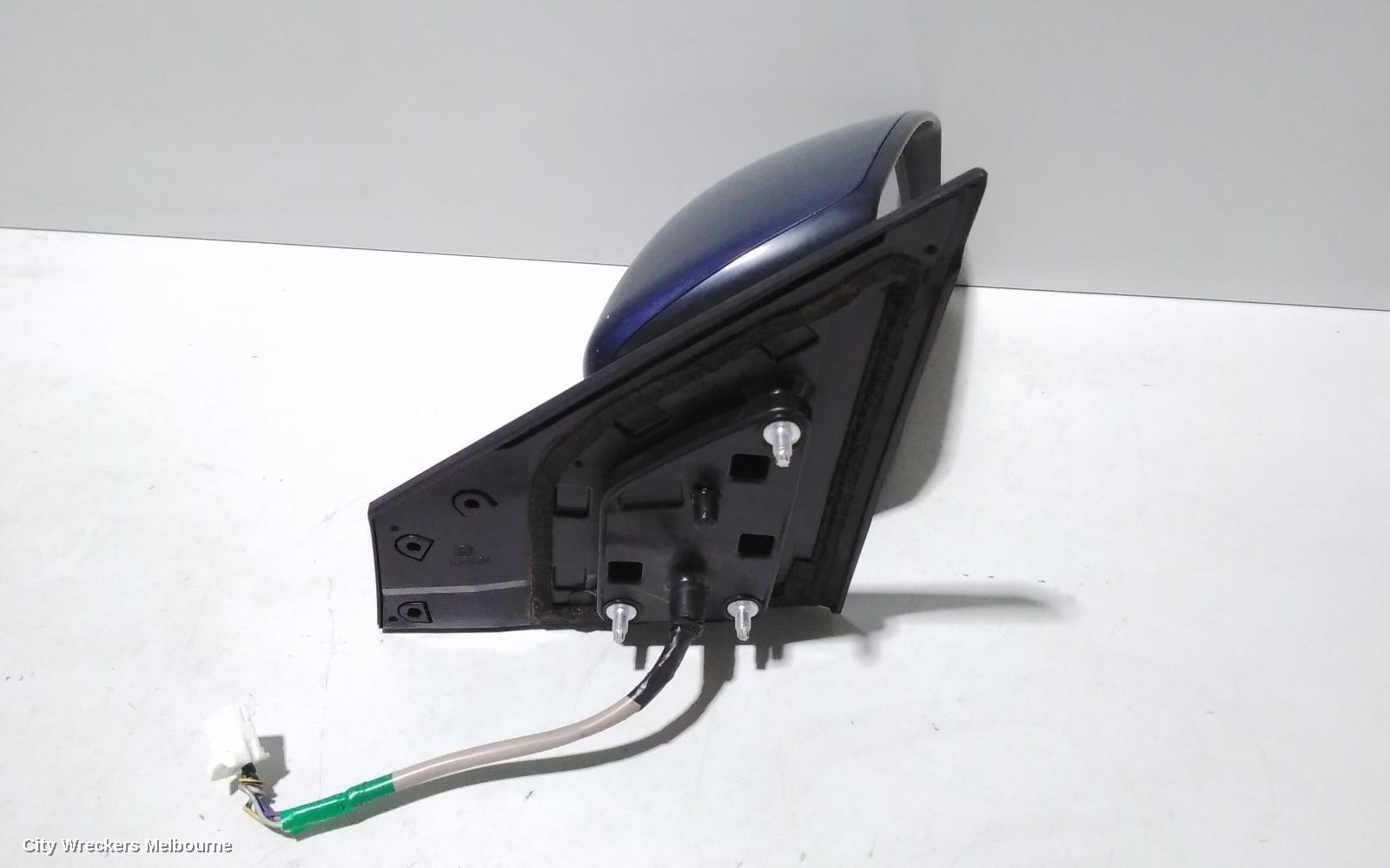 NISSAN PULSAR RIGHT DOOR MIRROR, B17, SEDAN, MANUAL FOLD TYPE, 12/2012 - 12/2017 - Image 3