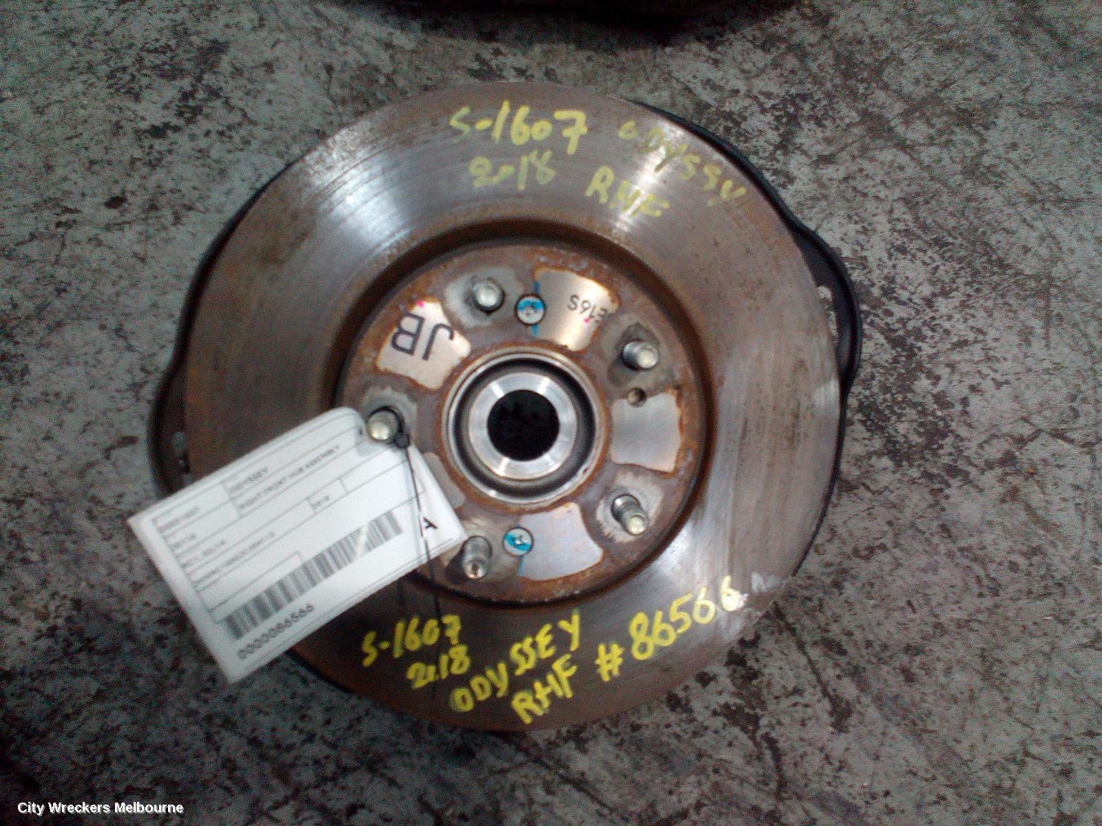 HONDA ODYSSEY RIGHT FRONT HUB ASSEMBLY, RC1, 02/2014 - 03/2022 - Image 1