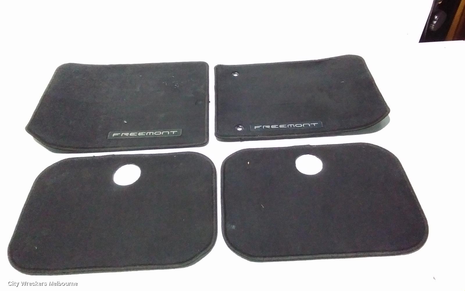 FIAT FREEMONT FLOOR MATS, JF, 04/2013 - 01/2017 - Image 3