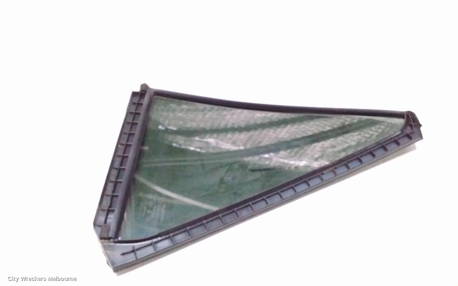 SUBARU OUTBACK RIGHT REAR 1/4 DOOR GLASS, 6TH GEN, 08/2014 ONWARDS - Image 3