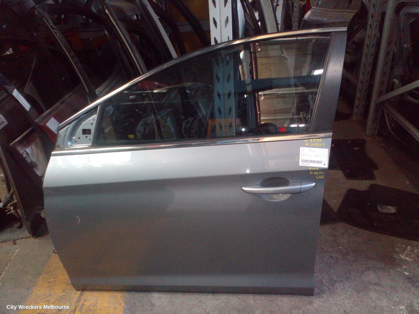 HYUNDAI SONATA LEFT FRONT DOOR, LF, 10/2014 - 01/2020 - Image 2