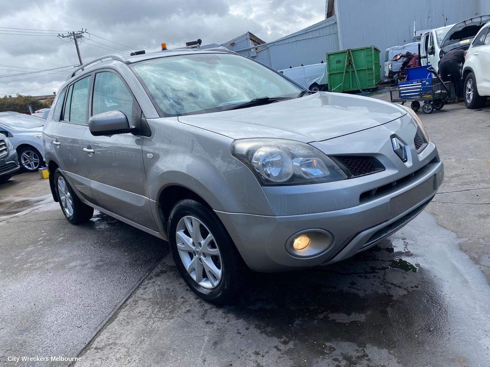 RENAULT KALEOS RIGHT FRONT DOOR, H45, 09/2008 - 04/2016 - Image 2