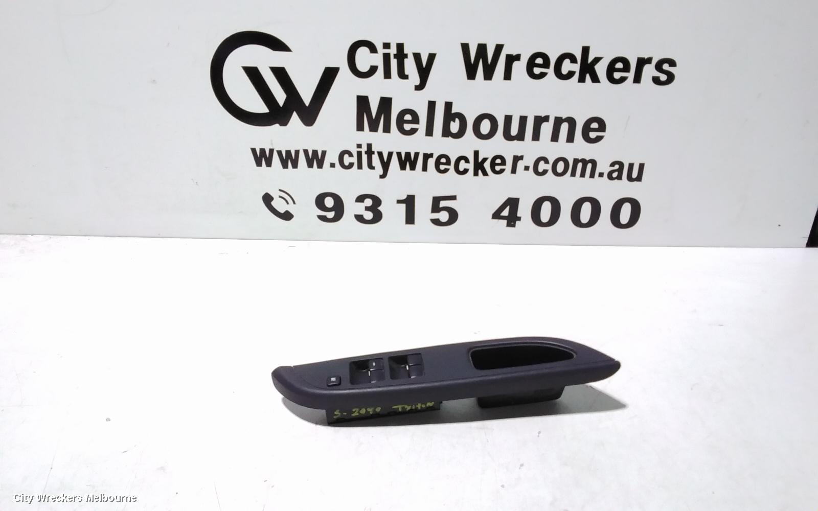 MITSUBISHI TRITON PWR DR WIND SWITCH, RH FRONT (MASTER SWITCH), 4 DOOR SWITCH TYPE, MQ-MR, 03/2015 ONWARDS - Image 1