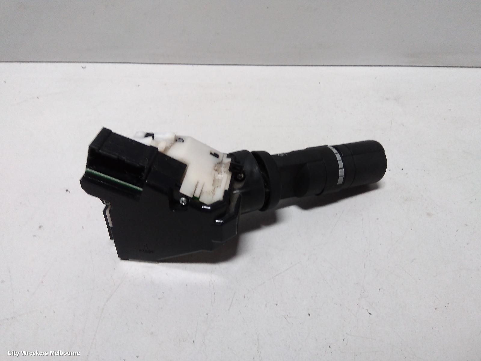 NISSAN NAVARA COMBINATION SWITCH, D40, WIPER SWITCH, 09/2005 - 08/2015 - Image 2