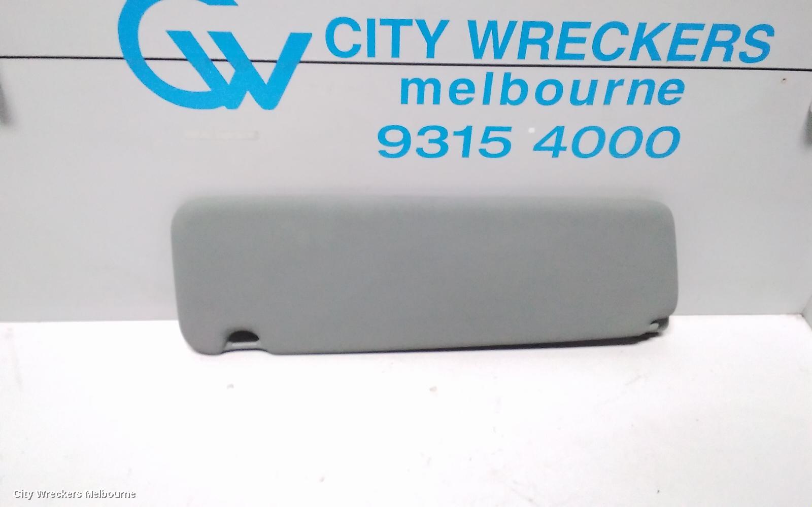 RENAULT TRAFIC SUNVISOR, X83, RH SIDE, 04/2004 - 12/2014 - Image 1