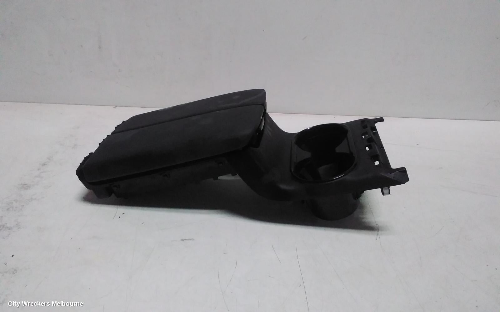 MAZDA CX8 CONSOLE, KG, CONSOLE LID ONLY, 05/2018 - 12/2023 - Image 1