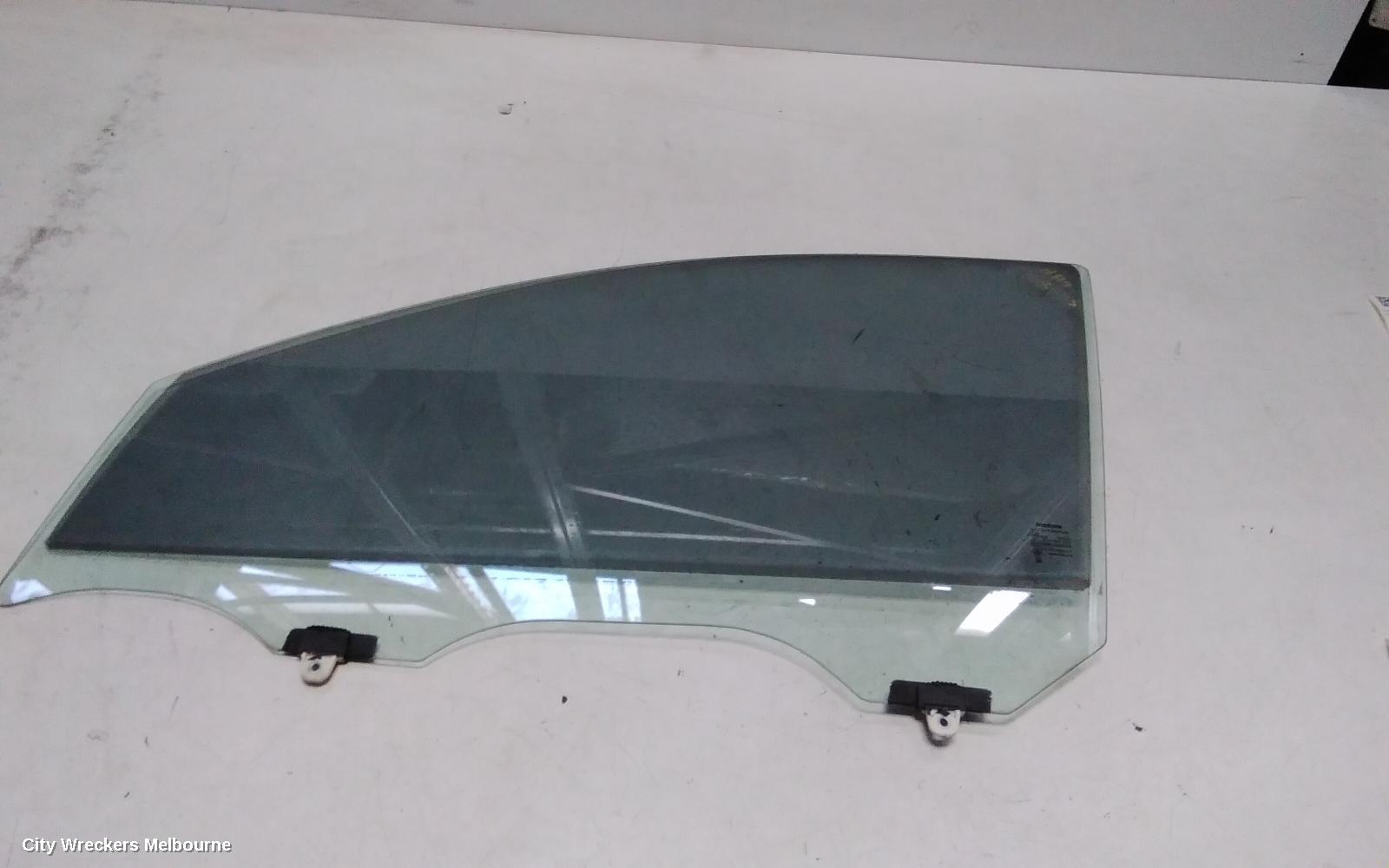 NISSAN MICRA LEFT FRONT DOOR WINDOW, K13, 11/2010 - 12/2016 - Image 1