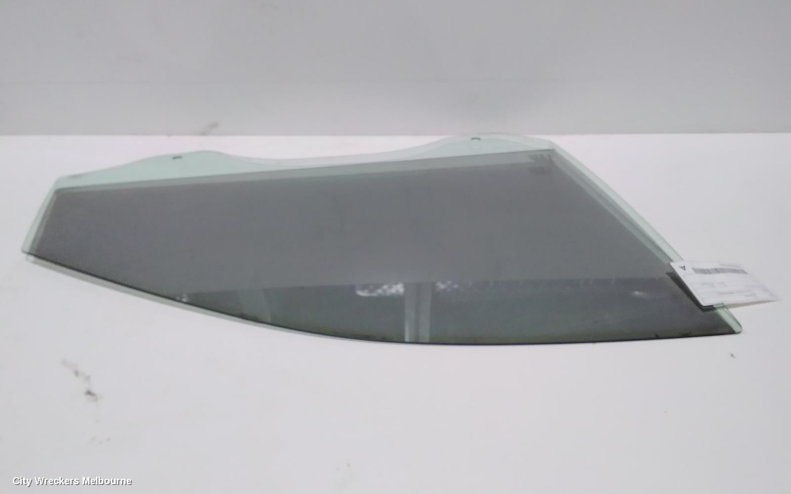 FORD RANGER RIGHT FRONT DOOR WINDOW, PX, DUAL CAB, 06/2011 ONWARDS - Image 1