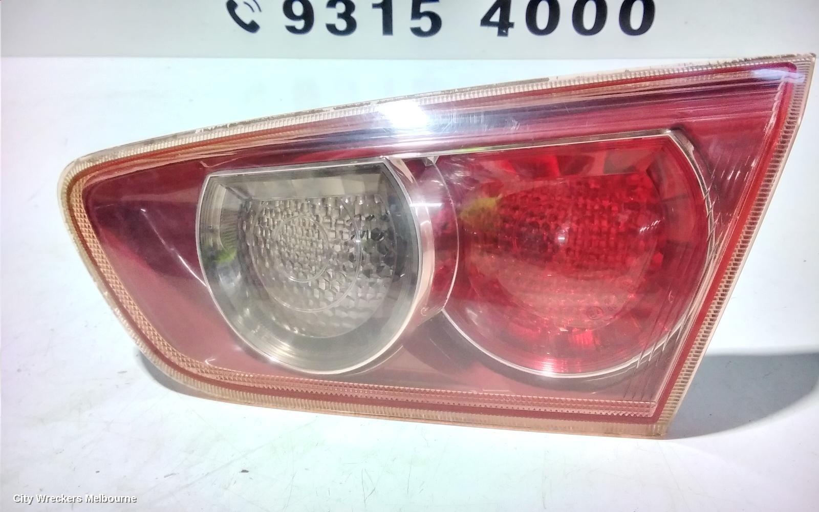 MITSUBISHI LANCER REAR GARNISH, BOOTLID LAMP (RH SIDE), CJ, SEDAN, RED INSERT TYPE, 07/2007 - 07/2009 - Image 3