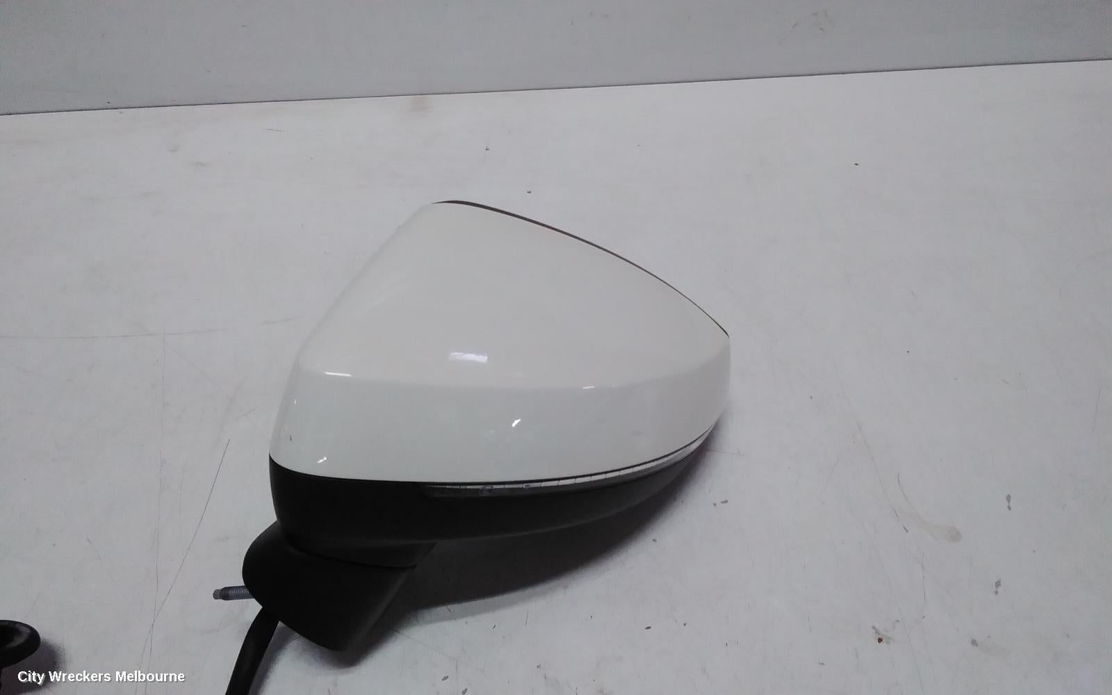 AUDI A3 LEFT DOOR MIRROR, 8V, A3, SEDAN, MANUAL FOLD, NON LANE CHANGE ASSIST TYPE (6XC/7Y0), 11/2013 - 10/2020 - Image 3