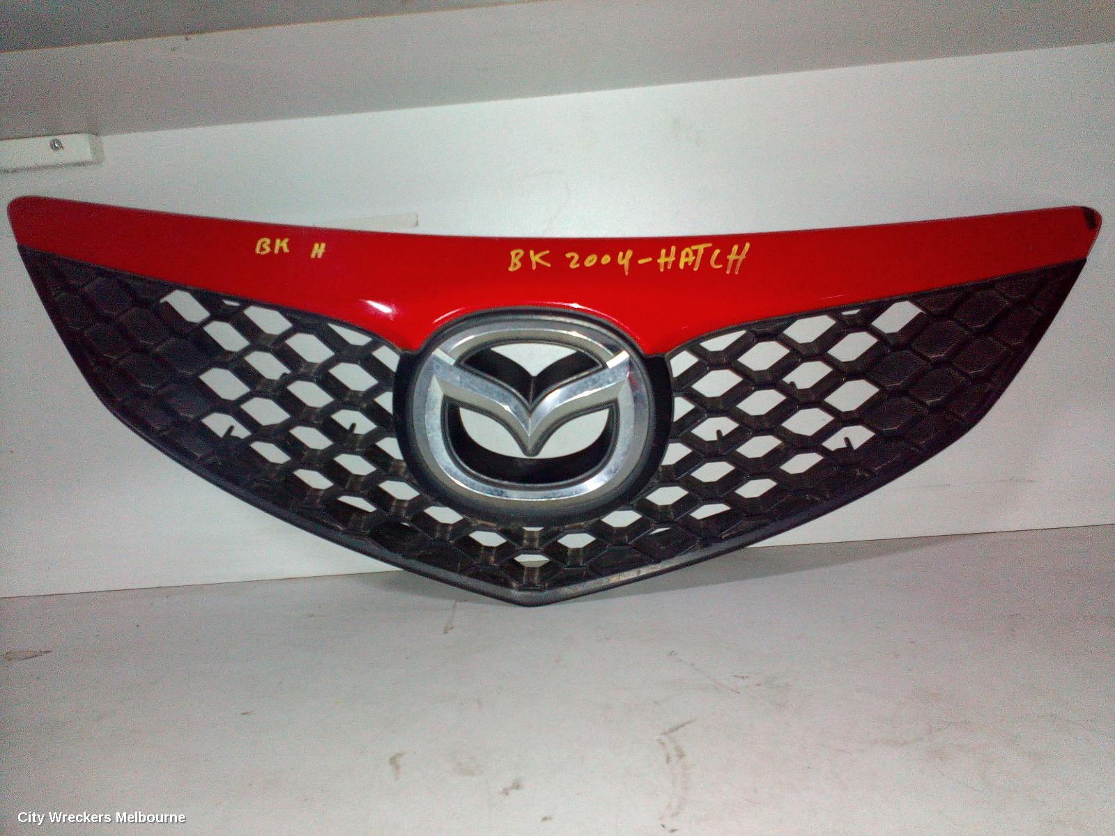 MAZDA 3 GRILLE, RADIATOR GRILLE, BK, HATCH, 2.3, BLACK, 01/2004 - 06/2006 - Image 2