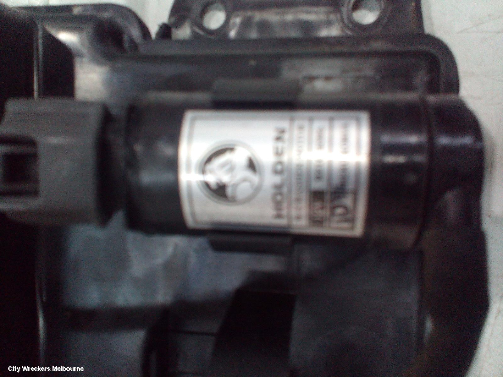 HOLDEN COMMODORE WASHER BOTTLE, VF, SEDAN/UTE, 05/2013 - 12/2017 - Image 3