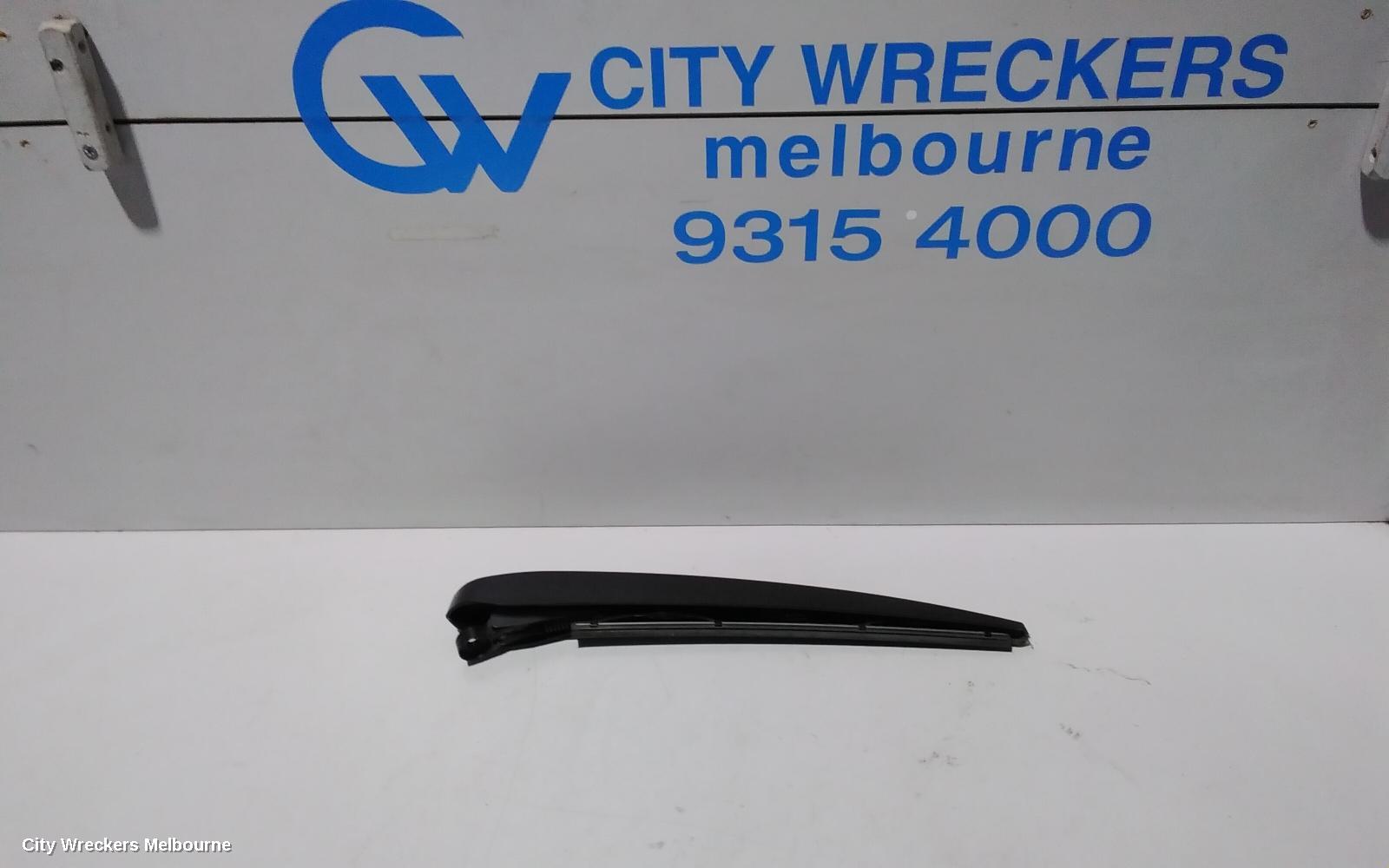 HOLDEN EQUINOX WIPER ARM, TAILGATE, EQ, 09/2017 - 12/2020 - Image 1