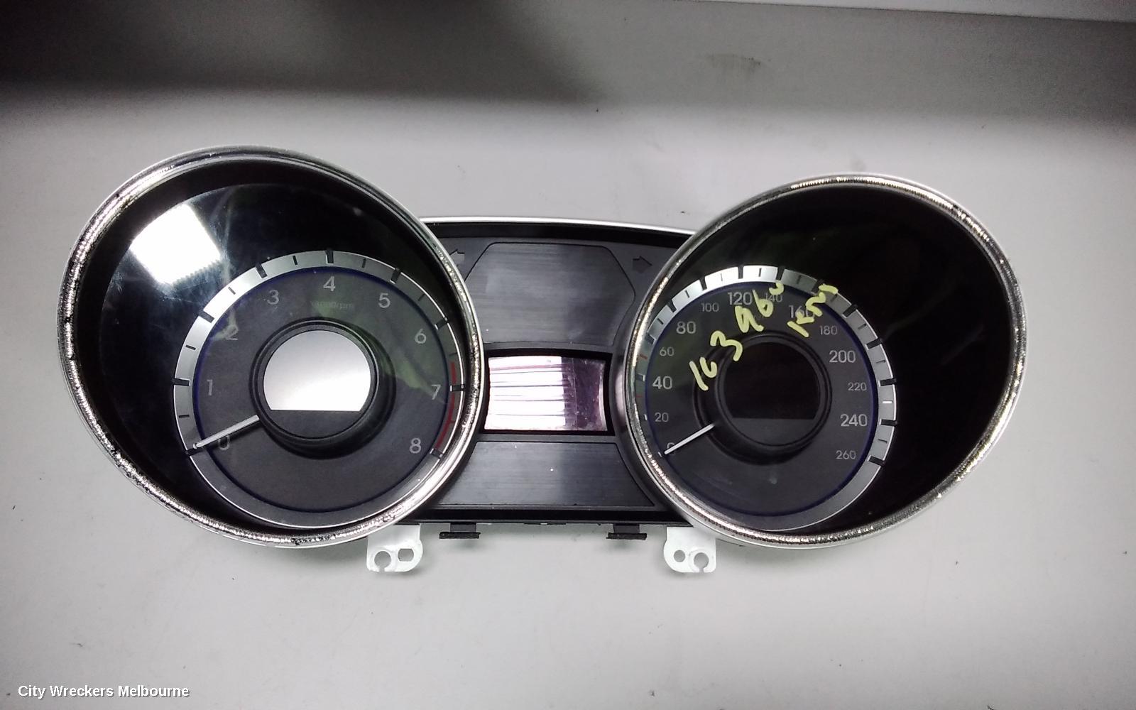 HYUNDAI I45 INSTRUMENT CLUSTER, INSTRUMENT CLUSTER, AUTO T/M TYPE, YF, 02/2010 - 04/2014 - Image 1