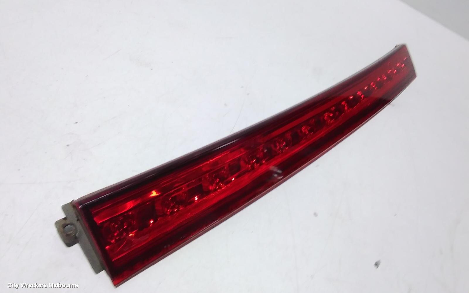 TOYOTA TARAGO REAR GARNISH, TAILGATE GARNISH (CENTRE), ACR50R, 03/2006 - 06/2020 - Image 3