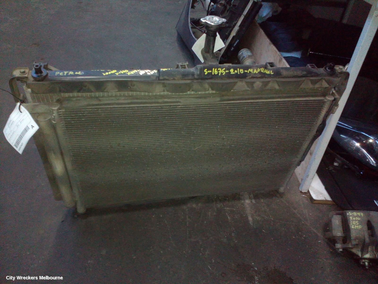 HYUNDAI ILOAD/IMAX RADIATOR, MANUAL, 2.4, PETROL, TQ, 11/2007 - 05/2018 - Image 2