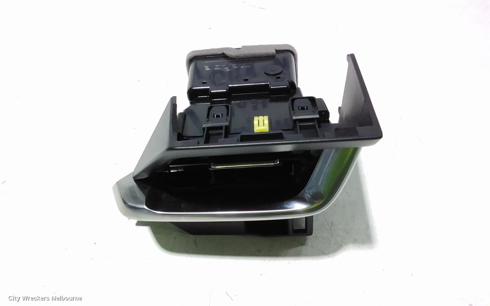 MAZDA MX30 TRIM PANEL, DR, 11/2020 - 12/2025 - Image 3